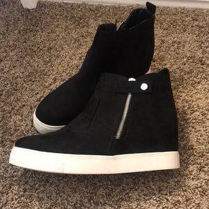 NWT⭐️ Platform Sneakers